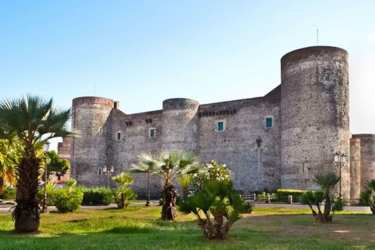 Casa Vacanza Curro Catania Exterior photo