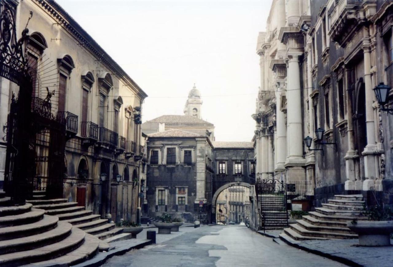 Casa Vacanza Curro Catania Exterior photo